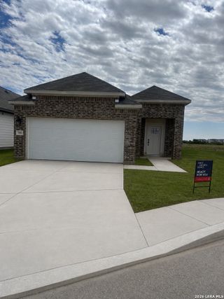 New construction Single-Family house 5402 Diane Gdns, San Antonio, TX 78222 - image