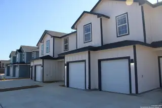 New construction Multi-Family house 6014 Shashi Pl, San Antonio, TX 78244 - image