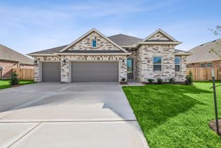 New construction Single-Family house 12110 Willow Way Ave, Mont Belvieu, TX 77535 plan Warren - image
