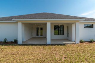 New construction Single-Family house 2073 Nw 79Th Lp, Ocala, FL 34475 - image