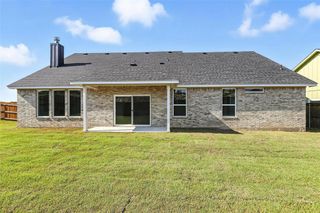 New construction  house 100 Mesa Dr, Glen Rose, TX 76043 plan Garrison II - image