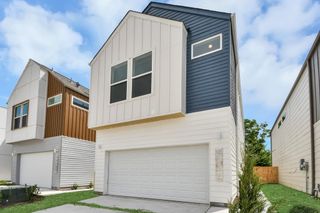 New construction Single-Family house 13109 Moncloa Dr, Houston, TX 77047 - image