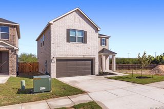 New construction Single-Family house 9519 Lochridge Pike, Converse, TX 78109 - image