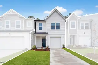 New construction Townhouse house 574 Barrington Row Ave, Zebulon, NC 27597 plan Hertford - Townhomes - image