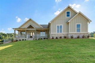 New construction Single-Family house 44 Palomino Cir, Hoschton, GA 30548 plan Kingston - image