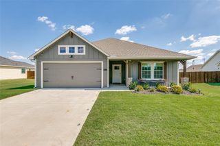 New construction Single-Family house 611 Kyle Drive, Tioga, TX 76271 The Cardinal- photo