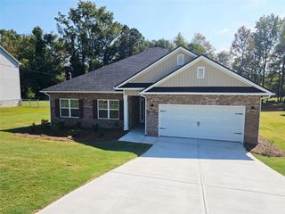 New construction Single-Family house 112 Scarlett Place Dr, Bowdon, GA 30108 - image
