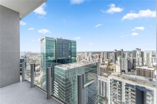 New construction Condo house 300 Biscayne Blvd Wy, Unit 5209, Miami, FL 33131 - image