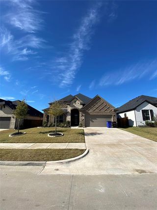 New construction Single-Family house 1624 Banded Ledge Dr, Mansfield, TX 76063 plan Phoenix - image