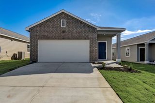 New construction Single-Family house 329 Enforcer Lp, Jarrell, TX 76537 plan Athena - image