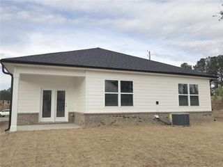 New construction Single-Family house 495 Great Salt Ln, Hoschton, GA 30548 plan Cali - image