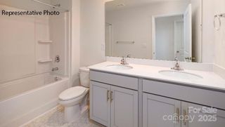 New construction  house 2054 10Th St Se, Hickory, NC 28602 plan Aisle - image