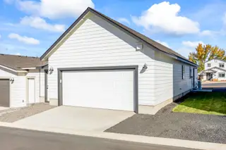 New construction Single-Family house 3984 Sw Obsidian Pl, Redmond, OR 97756 plan Astoria - image