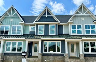 New construction Townhouse house 3131 White Rail Dr, Fuquay Varina, NC 27526 plan Luna Interior Unit - image