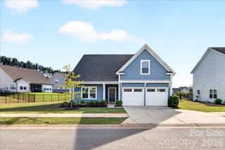 New construction Single-Family house 11011 Gary Player Dr, Lancaster, SC 29720 - image