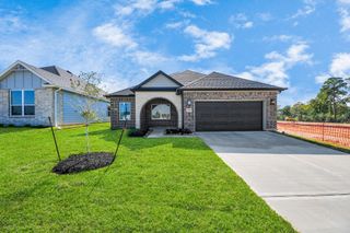 New construction Single-Family house 11989 Barbaro Dr, Willis, TX 77318 plan Lynndale Plus - image