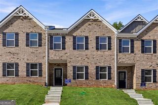 New construction Townhouse house 3639 Parkway James Dr, Snellville, GA 30039 - image
