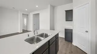 New construction Single-Family house 504 Regiment Rd, Sherman, TX 75090 plan Hale - image