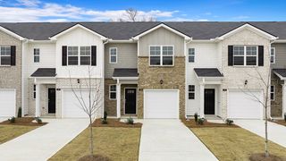 New construction Single-Family house 124 Kenmore Cir, Perry, GA 31069 plan Pearson - image