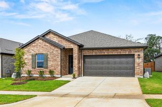 New construction  house 3500 Kingdom Dr, Denton, TX 76208 plan Trenton - image