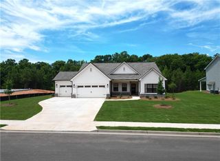 New construction Single-Family house 309 Weslyn Dr, Social Circle, GA 30025 plan (GA)Everett A.1 3 Front Entry - image