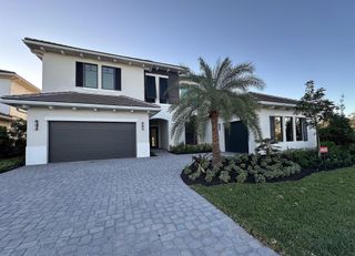 New construction Single-Family house 9100 Coral Isles Circle, Palm Beach Gardens, FL 33412 - photo