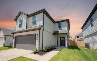 New construction Single-Family house 2316 Pipefish Dr, Conroe, TX 77384 plan The Lowry - image