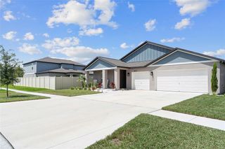 New construction Single-Family house 15173 Rainbow Quartz St, Wimauma, FL 33598 plan Santa Fe - image