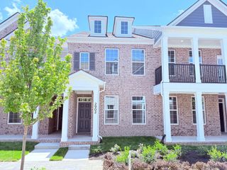 New construction Townhouse house 2718 Willowoak Trl, Unit 2902, Murfreesboro, TN 37129 plan Esplanade - image