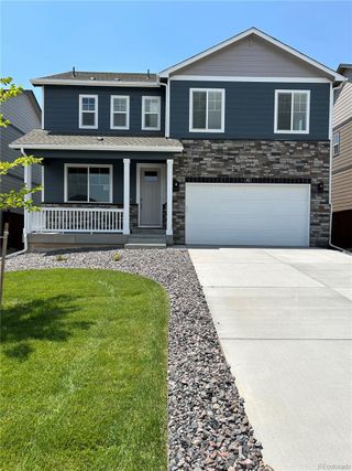 New construction Single-Family house 402 Bluebird Road, Johnstown, CO 80534 - photo