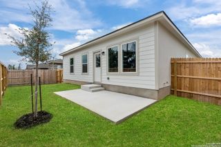 New construction Single-Family house 1928 Split Rock Rd, New Braunfels, TX 78130 plan Garden View - image