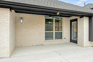 New construction  house 914 Cardinal Dr, Midlothian, TX 76065 plan Carolina II - image