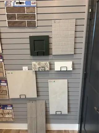 New construction Single-Family house 11823 Benes Dr, Mont Belvieu, TX 77523 plan Pinehurst - 42' Lot - image