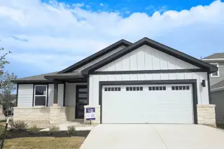 New construction house 4800 Bridwell Ln, Austin, TX 78754 plan Champlain - image