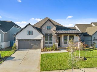 New construction Single-Family house 12222 Luke Dr, Mont Belvieu, TX 77523 - image