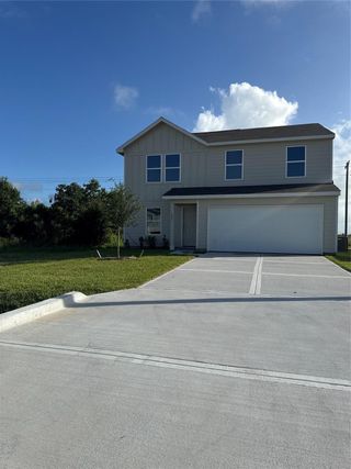 New construction Single-Family house 227 Rd 5821, Cleveland, TX 77327 plan Madison - image