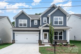 New construction Single-Family house 111 Pinewood Drive, Huntersville, NC 28078 Cherry- photo