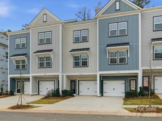 New construction Townhouse house 3136 Butler Hill Dr, Matthews, NC 28105 - image