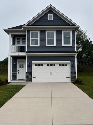 New construction Single-Family house 252 Brown Cir, Easley, SC 29642 plan Crestfall II - image