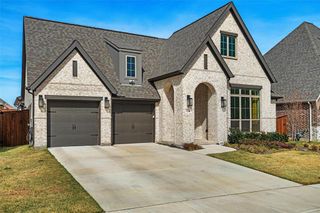 New construction Single-Family house 13240 Meadow Cross Dr, Fort Worth, TX 76008 plan Design 2669W - image