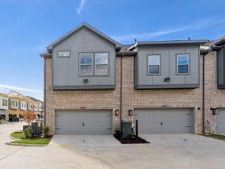 New construction Townhouse house 4839 Fuller Ct, Unit 701, Irving, TX 75038 plan The Amos - image