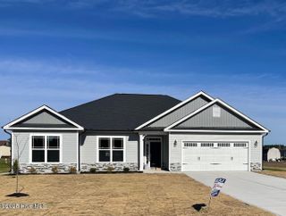 New construction Single-Family house 146 Poker House Rd, Grimesland, NC 27837 plan Plan 1707 - image