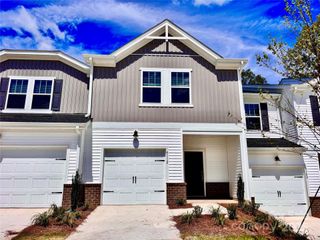 New construction  house 4112 Summit Woods Dr, Charlotte, NC 28216 plan Amber - image