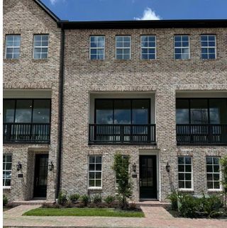 New construction Townhouse house 8736 Park Kolbe Lane, Houston, TX 77080 - photo