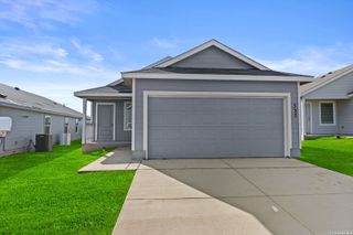 New construction Single-Family house 337 Kayden Ct, Marion, TX 78124 plan Pinehollow - image