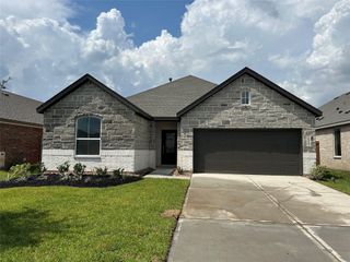 New construction  house 7827 Emerald Green Dr, Rosharon, TX 77583 plan Hendrix - image