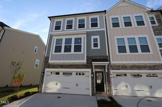 New construction Townhouse house 10013 Secluded Garden Dr, Unit 168, Apex, NC 27523 - image