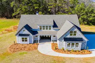New construction Single-Family house 103 Red Oak Ln, Carrollton, GA 30116 - image