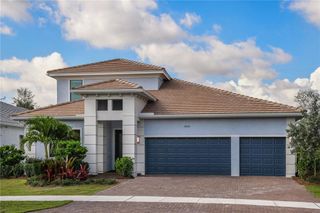 New construction Single-Family house 5052 Simons Ct, Lakewood Ranch, FL 34211 plan Alys with Bonus - image