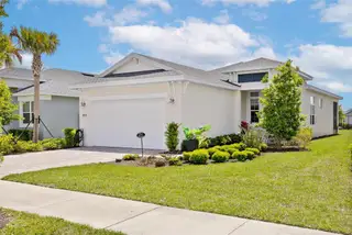 New construction Single-Family house 819 Liliana Dr, Deland, FL 32724 plan Caroline - image